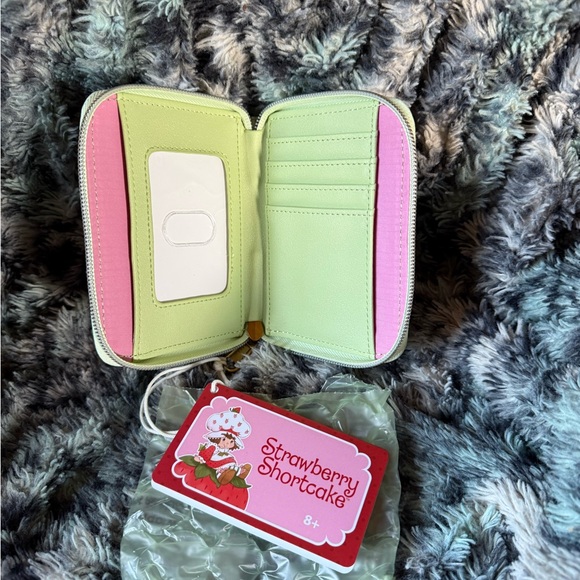 Loungefly Strawberry Shortcake Mini Backpack With Matching Wallet NWT - Picture 10 of 10
